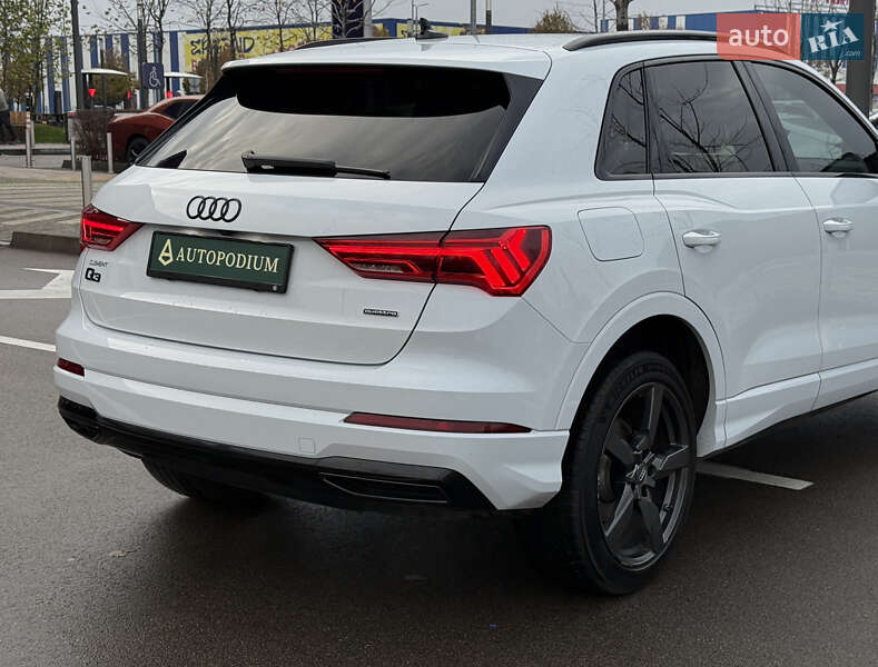 Позашляховик / Кросовер Audi Q3 2021 в Києві фото 8 Позашляховик / Кросовер Audi Q3 2021 в Києві