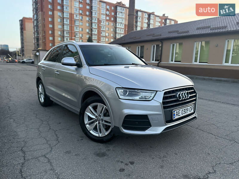 Внедорожник / Кроссовер Audi Q3 2015 в Днепре фото 7 Внедорожник / Кроссовер Audi Q3 2015 в Днепре