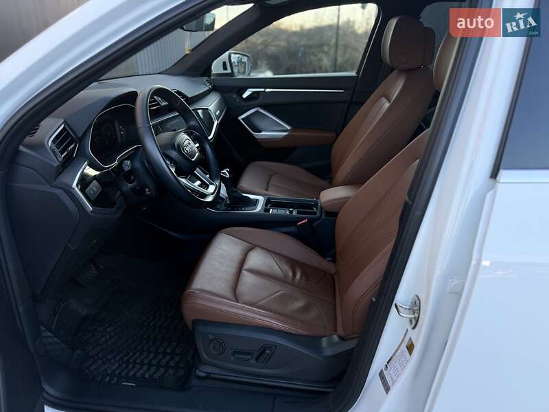 Позашляховик / Кросовер Audi Q3 2024 в Львові фото 43 Позашляховик / Кросовер Audi Q3 2024 в Львові