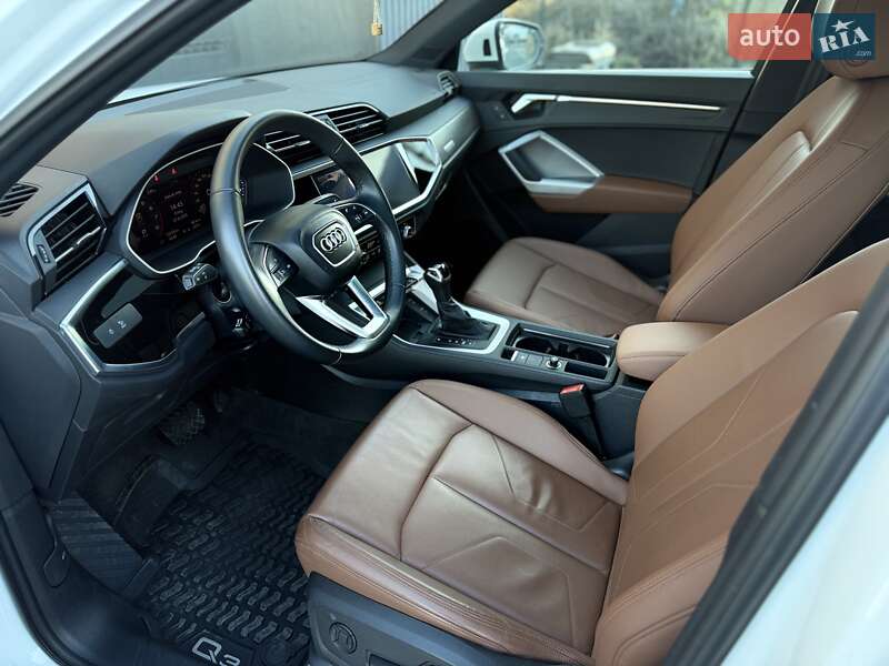 Позашляховик / Кросовер Audi Q3 2024 в Львові фото 55 Позашляховик / Кросовер Audi Q3 2024 в Львові