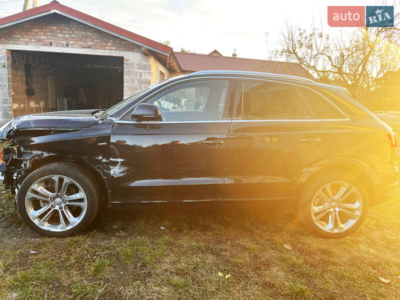 Внедорожник / Кроссовер Audi Q3 2016 в Львове