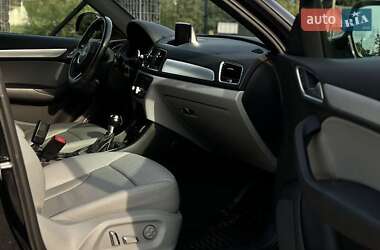 Внедорожник / Кроссовер Audi Q3 2017 в Львове