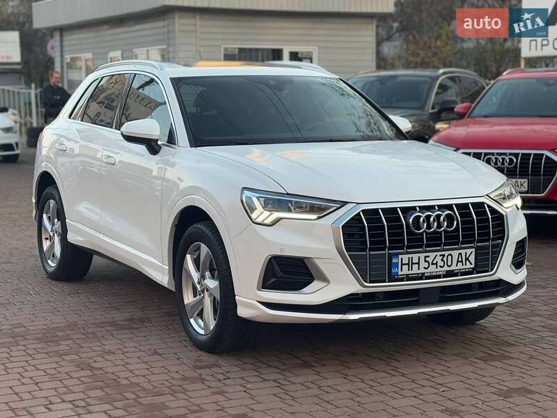 Внедорожник / Кроссовер Audi Q3 2020 в Одессе фото 3 Внедорожник / Кроссовер Audi Q3 2020 в Одессе