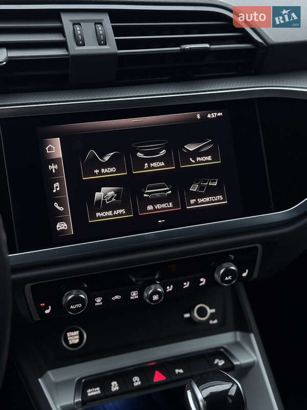 Позашляховик / Кросовер Audi Q3 2020 в Львові