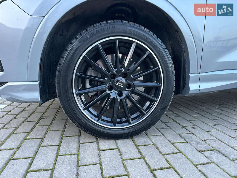 Внедорожник / Кроссовер Audi Q3 2020 в Тернополе