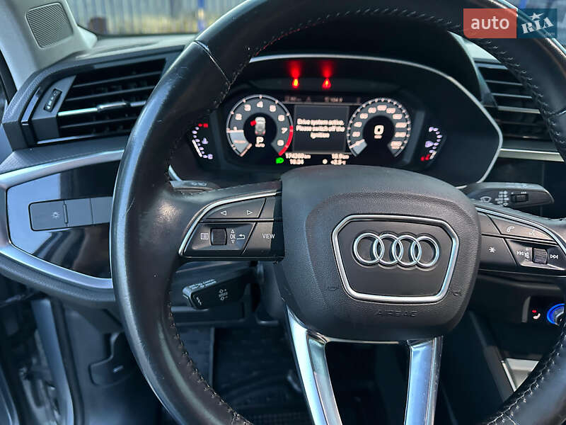 Внедорожник / Кроссовер Audi Q3 2020 в Тернополе