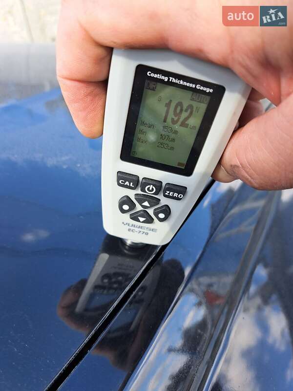 Внедорожник / Кроссовер Audi Q3 2021 в Киеве