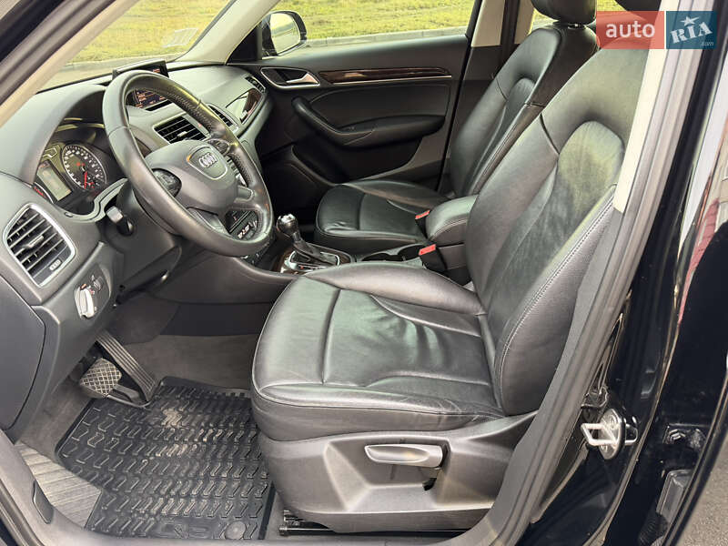 Позашляховик / Кросовер Audi Q3 2012 в Вінниці