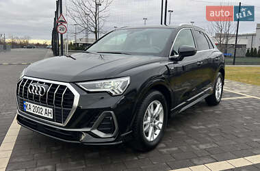 Внедорожник / Кроссовер Audi Q3 2020 в Мукачево