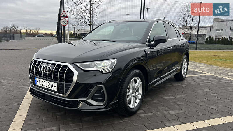 Позашляховик / Кросовер Audi Q3 2020 в Мукачевому
