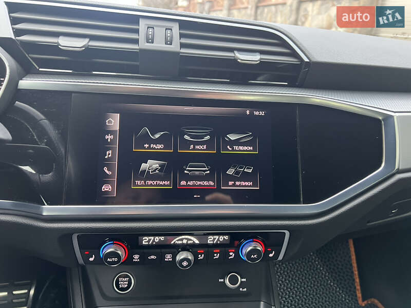 Позашляховик / Кросовер Audi Q3 2020 в Мукачевому