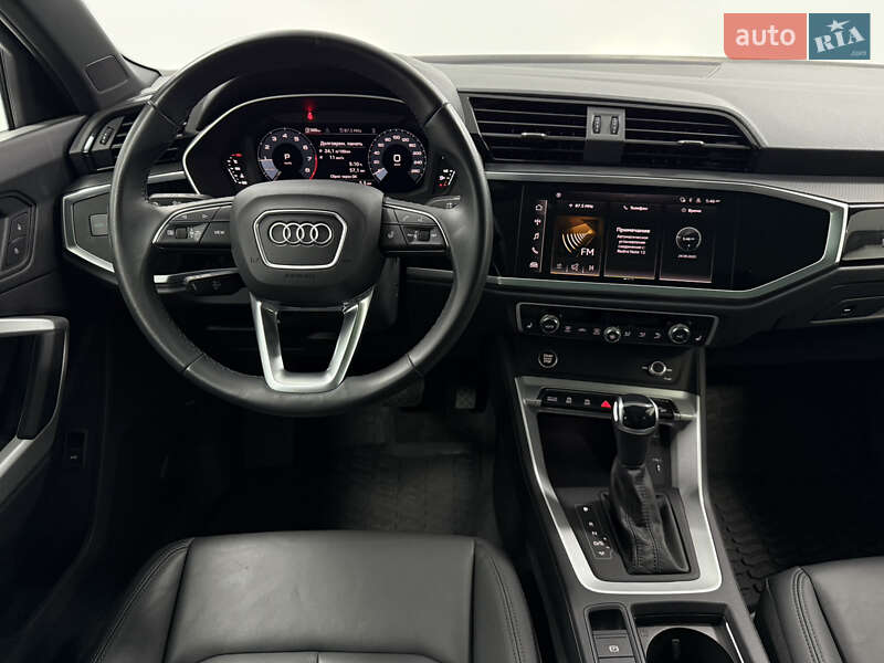 Внедорожник / Кроссовер Audi Q3 2023 в Одессе фото 24 Внедорожник / Кроссовер Audi Q3 2023 в Одессе