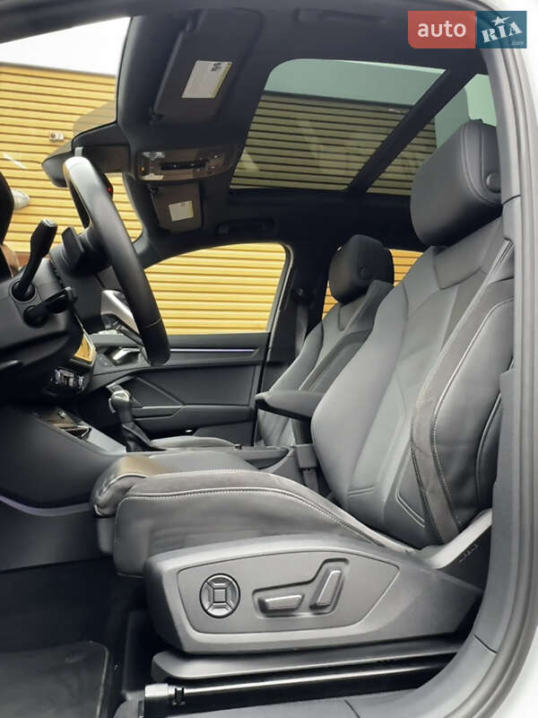 Внедорожник / Кроссовер Audi Q3 2021 в Одессе