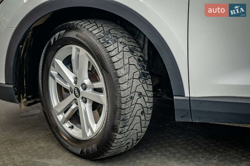 Внедорожник / Кроссовер Audi Q3 2021 в Киеве фото 9 Внедорожник / Кроссовер Audi Q3 2021 в Киеве