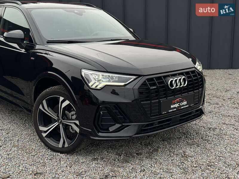 Внедорожник / Кроссовер Audi Q3 2022 в Луцке
