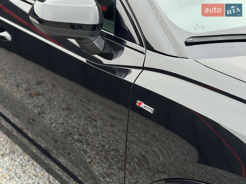 Внедорожник / Кроссовер Audi Q3 2022 в Луцке