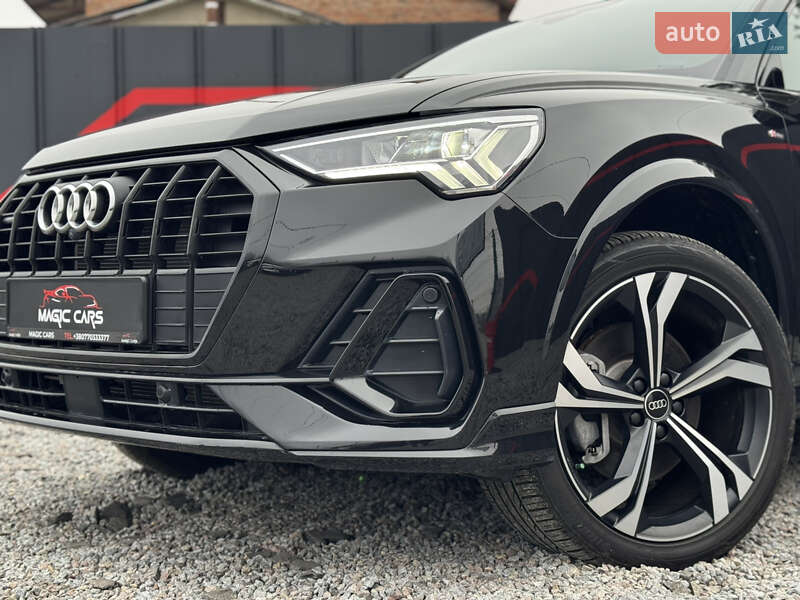 Внедорожник / Кроссовер Audi Q3 2022 в Луцке