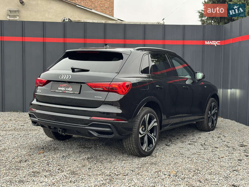 Внедорожник / Кроссовер Audi Q3 2022 в Луцке