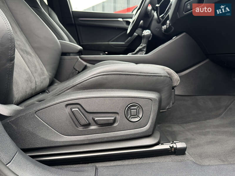 Внедорожник / Кроссовер Audi Q3 2022 в Луцке