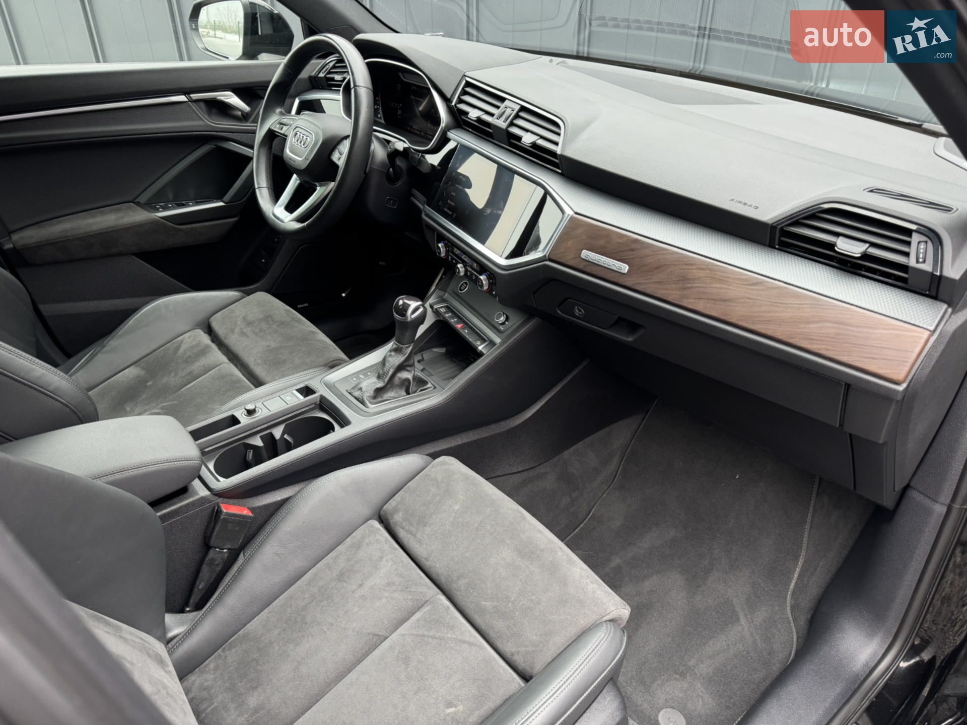 2022 Audi Q3 - мініатюра 61