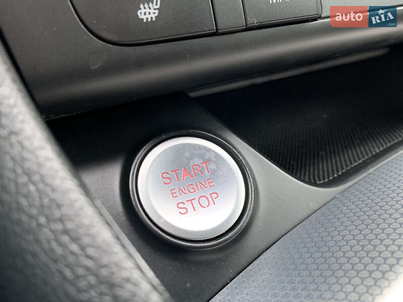 Внедорожник / Кроссовер Audi Q3 2016 в Ровно фото 45 Внедорожник / Кроссовер Audi Q3 2016 в Ровно