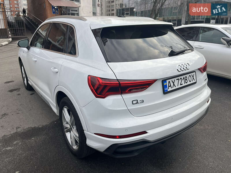 Позашляховик / Кросовер Audi Q3 2022 в Харкові фото 4 Позашляховик / Кросовер Audi Q3 2022 в Харкові
