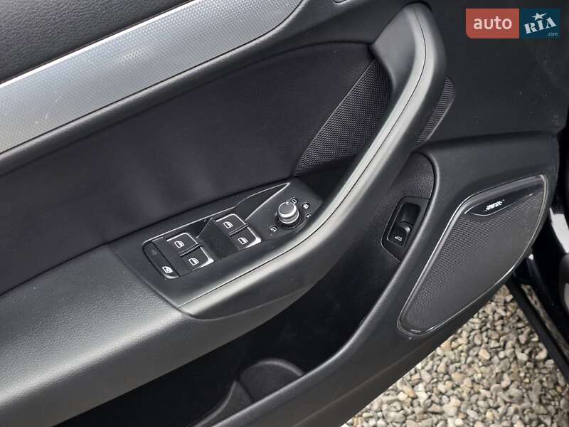 Внедорожник / Кроссовер Audi Q3 2017 в Тернополе