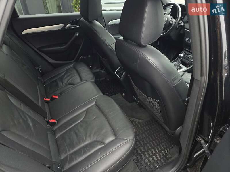 Внедорожник / Кроссовер Audi Q3 2017 в Тернополе