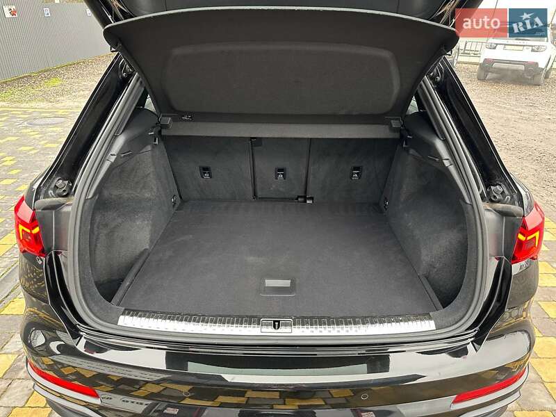 Внедорожник / Кроссовер Audi Q3 2022 в Львове фото 20 Внедорожник / Кроссовер Audi Q3 2022 в Львове