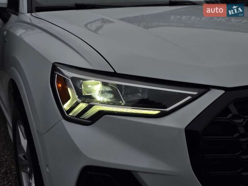 Внедорожник / Кроссовер Audi Q3 2019 в Тернополе