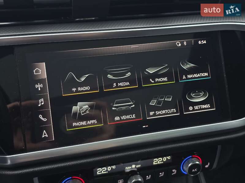 Внедорожник / Кроссовер Audi Q3 2019 в Тернополе