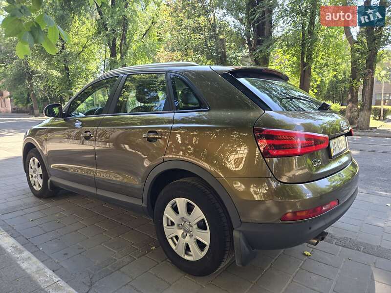 Внедорожник / Кроссовер Audi Q3 2012 в Каменском фото 3 Внедорожник / Кроссовер Audi Q3 2012 в Каменском