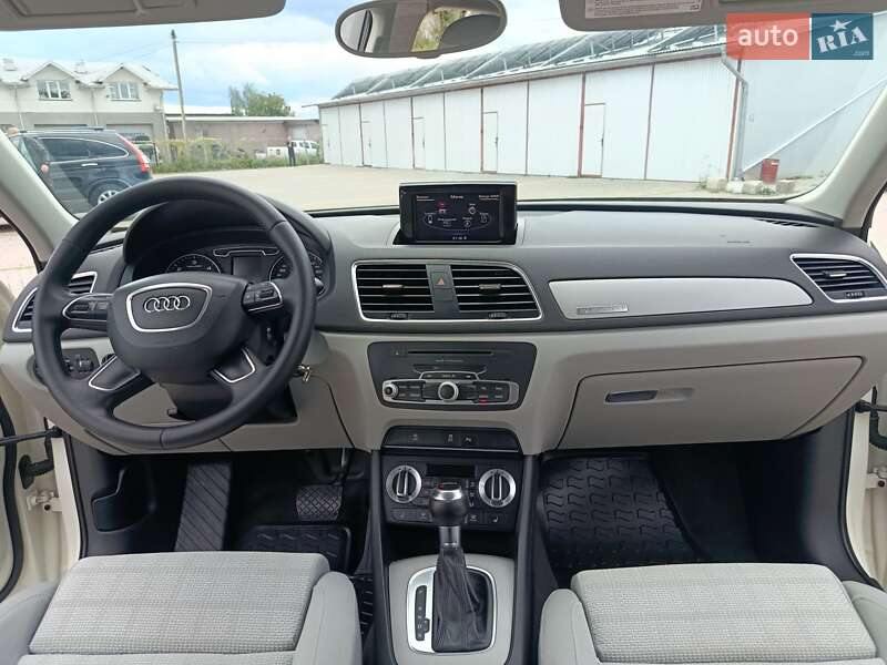 Внедорожник / Кроссовер Audi Q3 2012 в Коломые