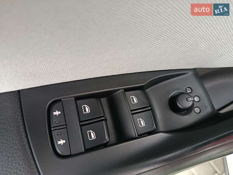 Внедорожник / Кроссовер Audi Q3 2012 в Коломые