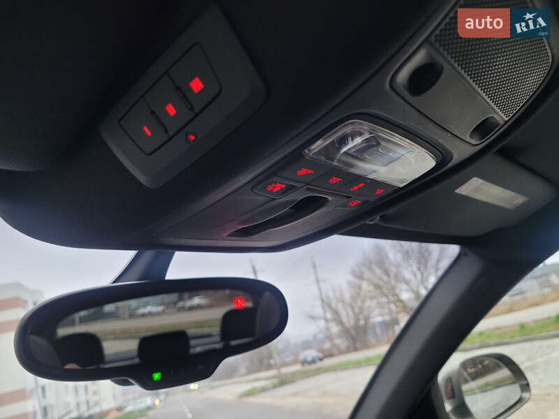 Внедорожник / Кроссовер Audi Q3 2015 в Виннице фото 34 Внедорожник / Кроссовер Audi Q3 2015 в Виннице