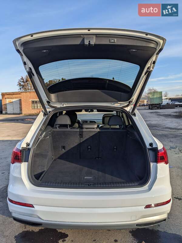 Внедорожник / Кроссовер Audi Q3 2019 в Лубнах фото 41 Внедорожник / Кроссовер Audi Q3 2019 в Лубнах