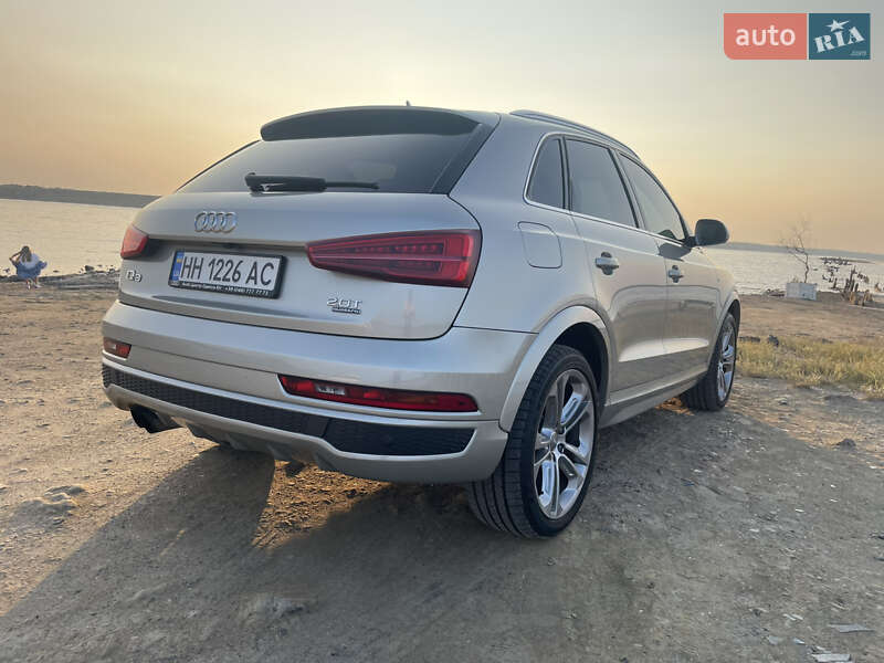 Внедорожник / Кроссовер Audi Q3 2016 в Одессе