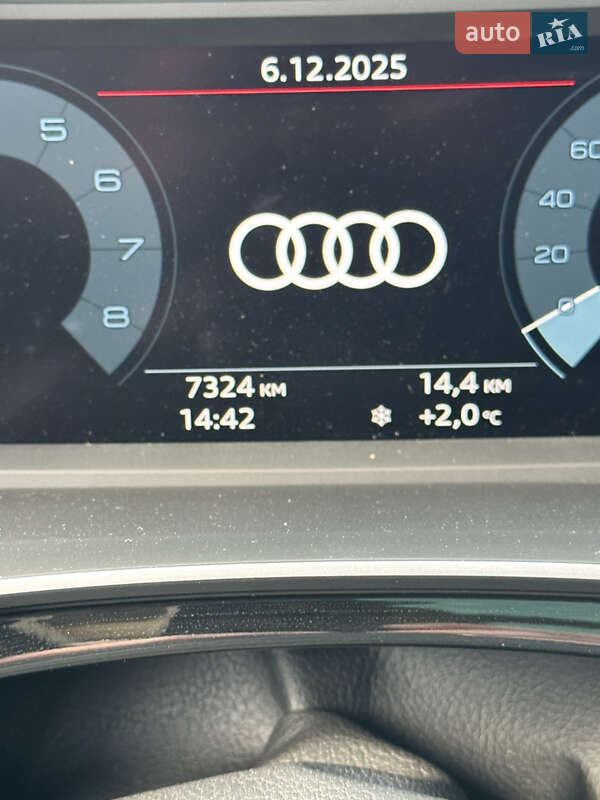 Внедорожник / Кроссовер Audi Q3 2024 в Белой Церкви