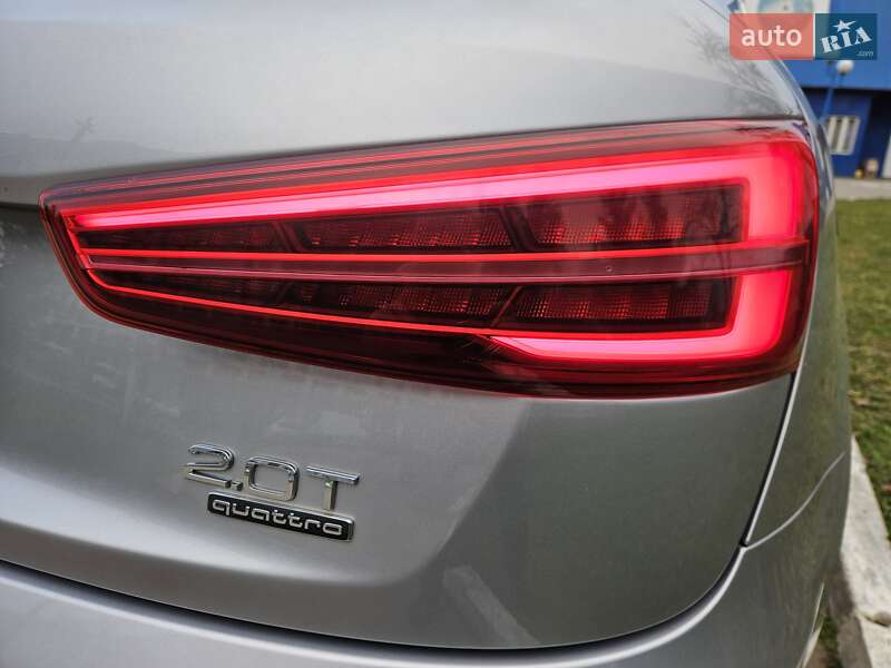 Внедорожник / Кроссовер Audi Q3 2015 в Черновцах