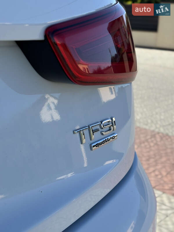 Внедорожник / Кроссовер Audi Q3 2011 в Тернополе фото 24 Внедорожник / Кроссовер Audi Q3 2011 в Тернополе