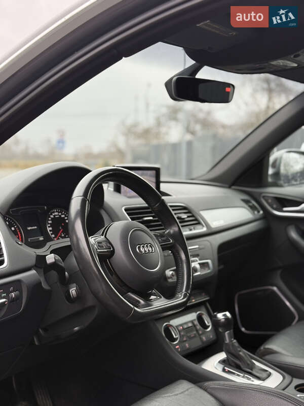 Внедорожник / Кроссовер Audi Q3 2015 в Самборе фото 49 Внедорожник / Кроссовер Audi Q3 2015 в Самборе