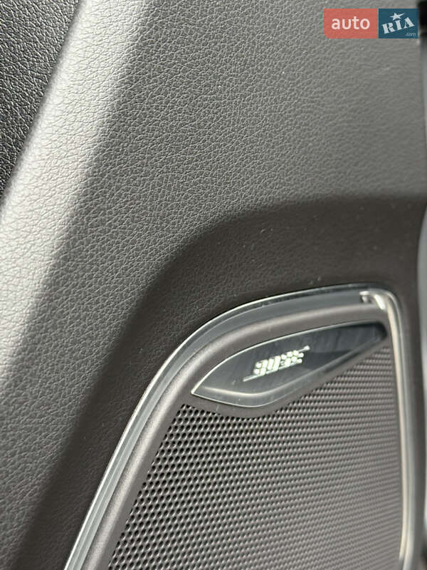 Внедорожник / Кроссовер Audi Q3 2015 в Самборе фото 64 Внедорожник / Кроссовер Audi Q3 2015 в Самборе