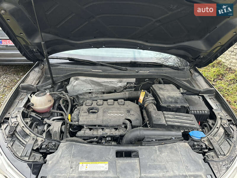 Внедорожник / Кроссовер Audi Q3 2016 в Тернополе