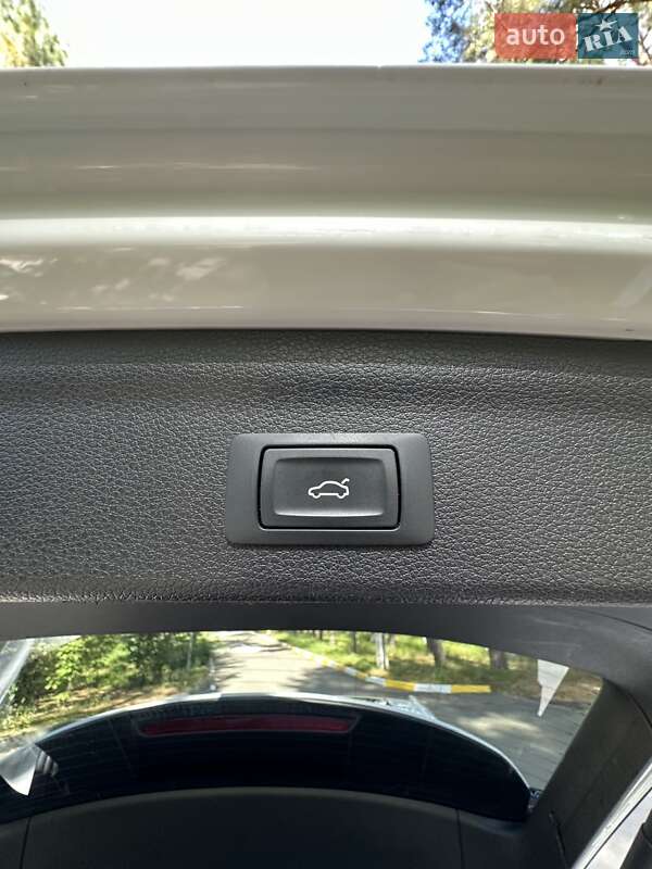 Внедорожник / Кроссовер Audi Q3 2019 в Белогородке