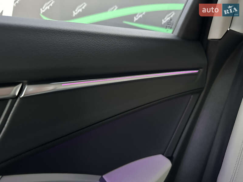 Внедорожник / Кроссовер Audi Q3 2024 в Киеве фото 25 Внедорожник / Кроссовер Audi Q3 2024 в Киеве