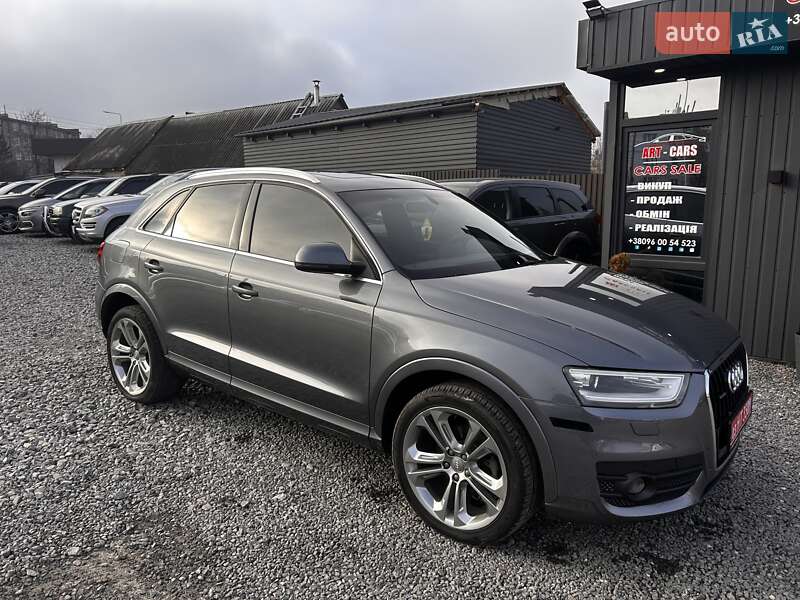 Внедорожник / Кроссовер Audi Q3 2015 в Кременце