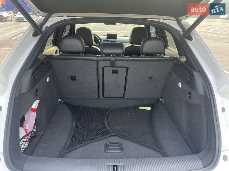 Внедорожник / Кроссовер Audi Q3 2017 в Запорожье