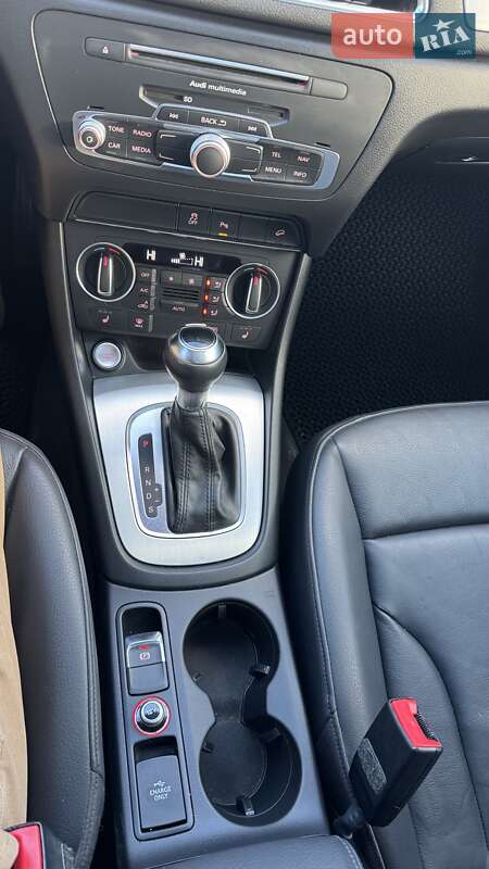 Позашляховик / Кросовер Audi Q3 2018 в Києві фото 22 Позашляховик / Кросовер Audi Q3 2018 в Києві