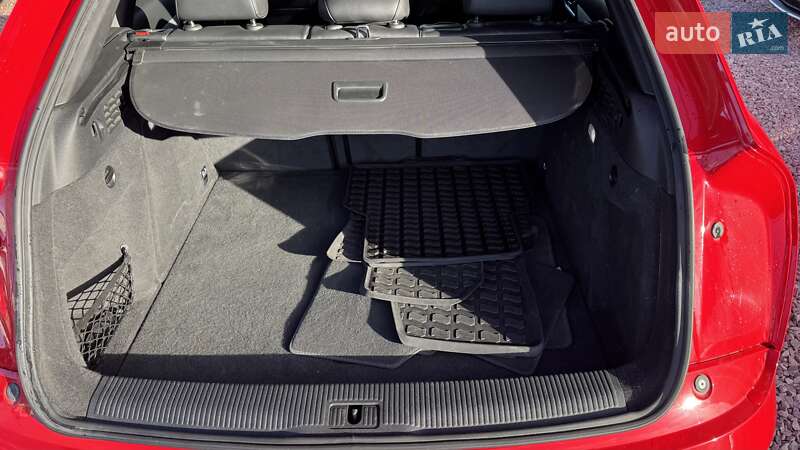 Позашляховик / Кросовер Audi Q3 2018 в Києві фото 30 Позашляховик / Кросовер Audi Q3 2018 в Києві