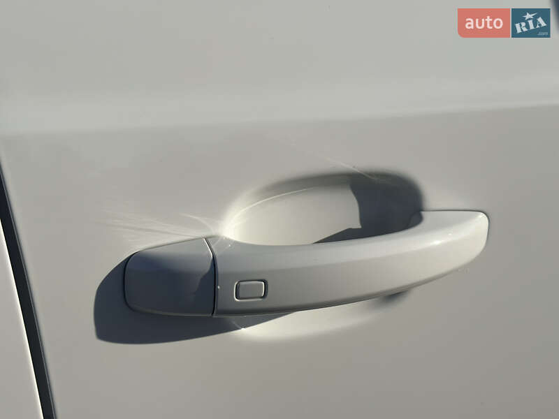 Внедорожник / Кроссовер Audi Q3 2014 в Львове фото 14 Внедорожник / Кроссовер Audi Q3 2014 в Львове